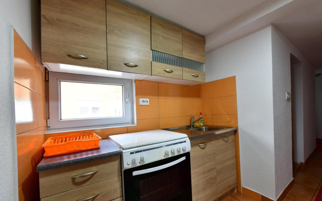 House Luna Rakovica Bagian luar foto