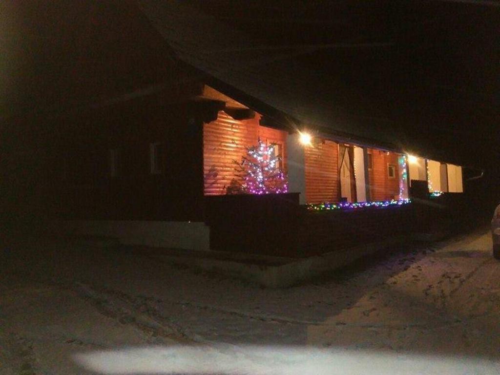 House Luna Rakovica Bagian luar foto